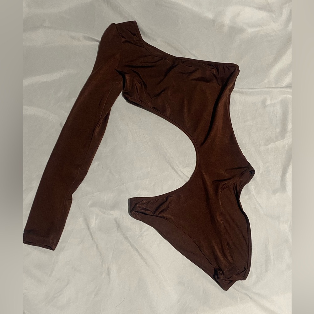SHEIN Brown One-Shoulder Bodysuit